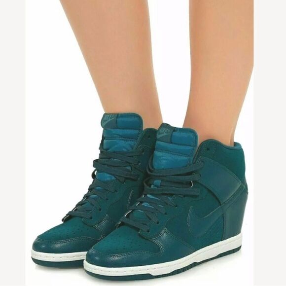 Nike Womens Dunks Sky Hi Essential Hidden Wedge Sneakers in Dark Sea Green 7.5 - Picture 13 of 13